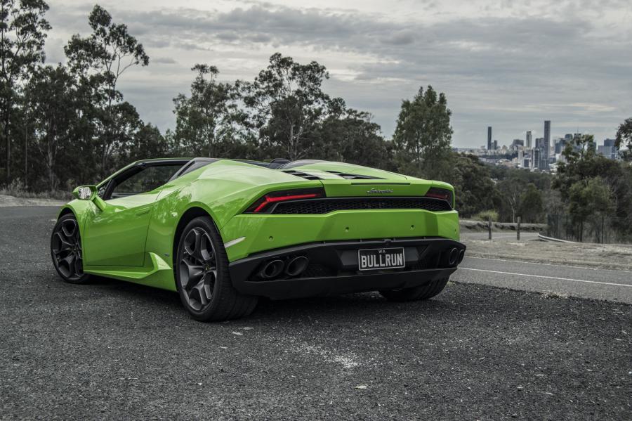  Lamborghini Huracan LP610-4 Spyder 2016 года  (AU) (фото 2 из 19)